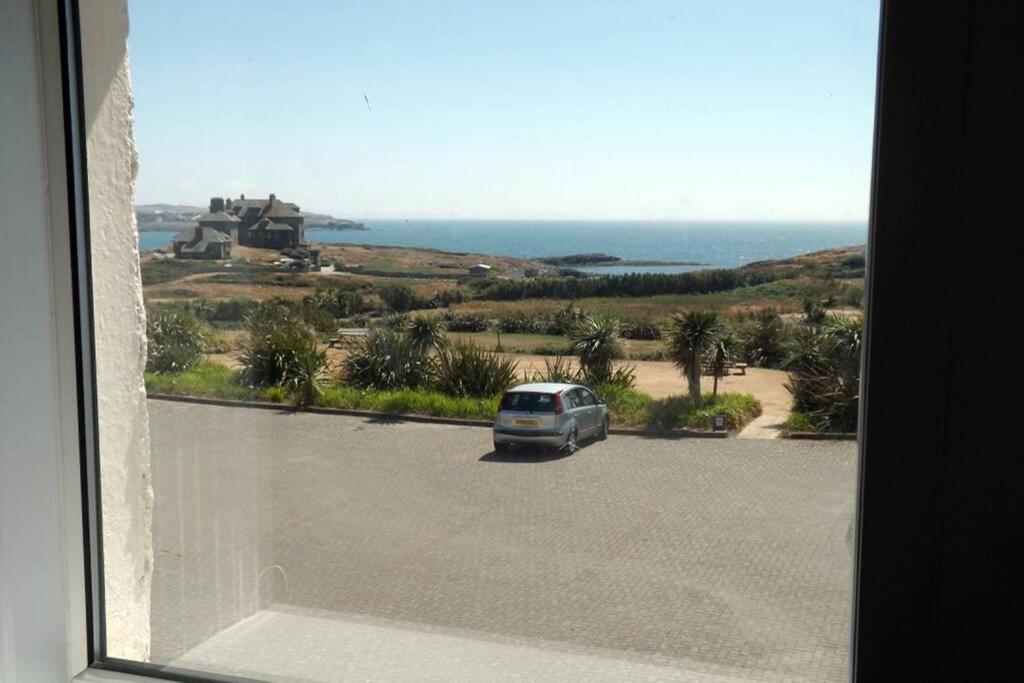 Plas Darien-3 Bed Apt- Sea Views - Sleeps 5 Trearddur Zewnętrze zdjęcie