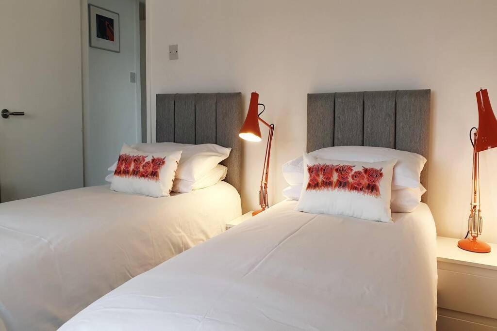 Plas Darien-3 Bed Apt- Sea Views - Sleeps 5 Trearddur Zewnętrze zdjęcie
