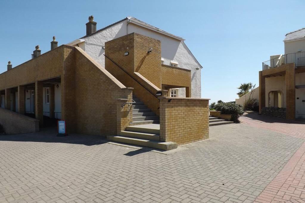 Plas Darien-3 Bed Apt- Sea Views - Sleeps 5 Trearddur Zewnętrze zdjęcie